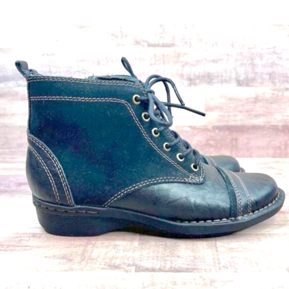 Clarks Whistle Watch Black Leather & Suede Lace-Up Boots size 5 women - Picture 2 of 8